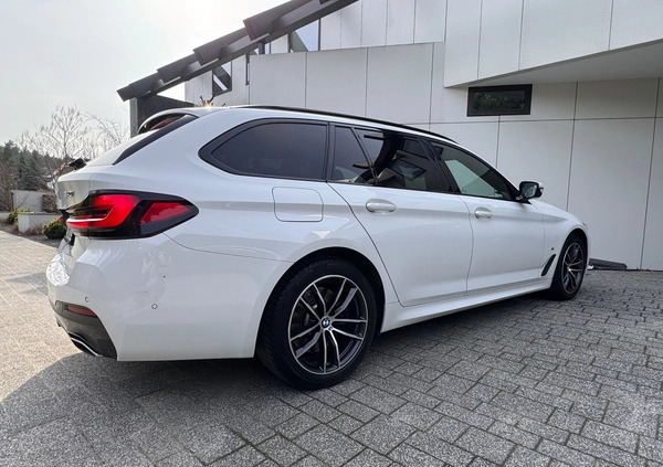 BMW Seria 5 cena 247000 przebieg: 89975, rok produkcji 2020 z Poznań małe 781